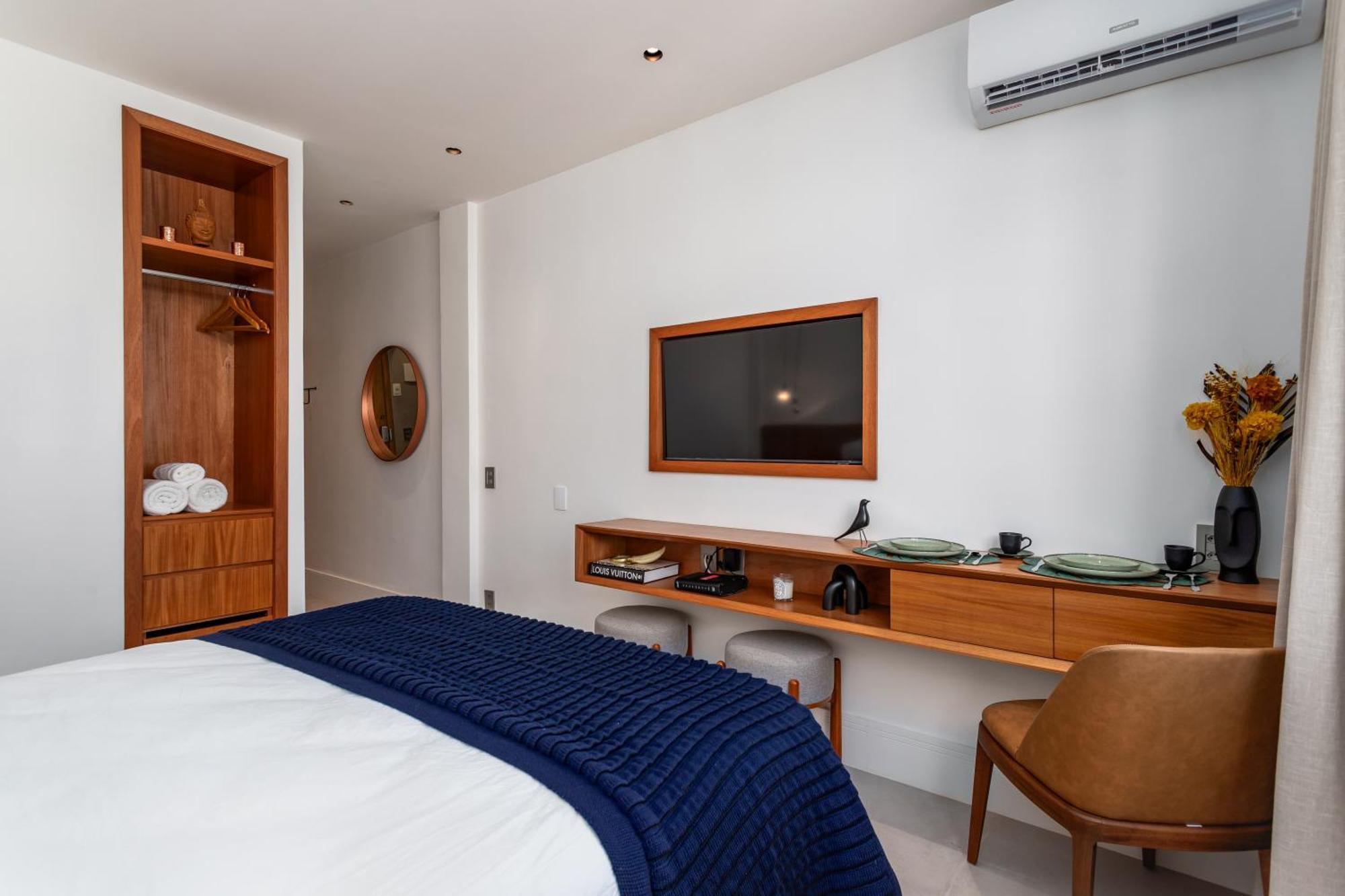 Unhotel - Modernos, Acesso A De Copacabana - Posto 6 *
