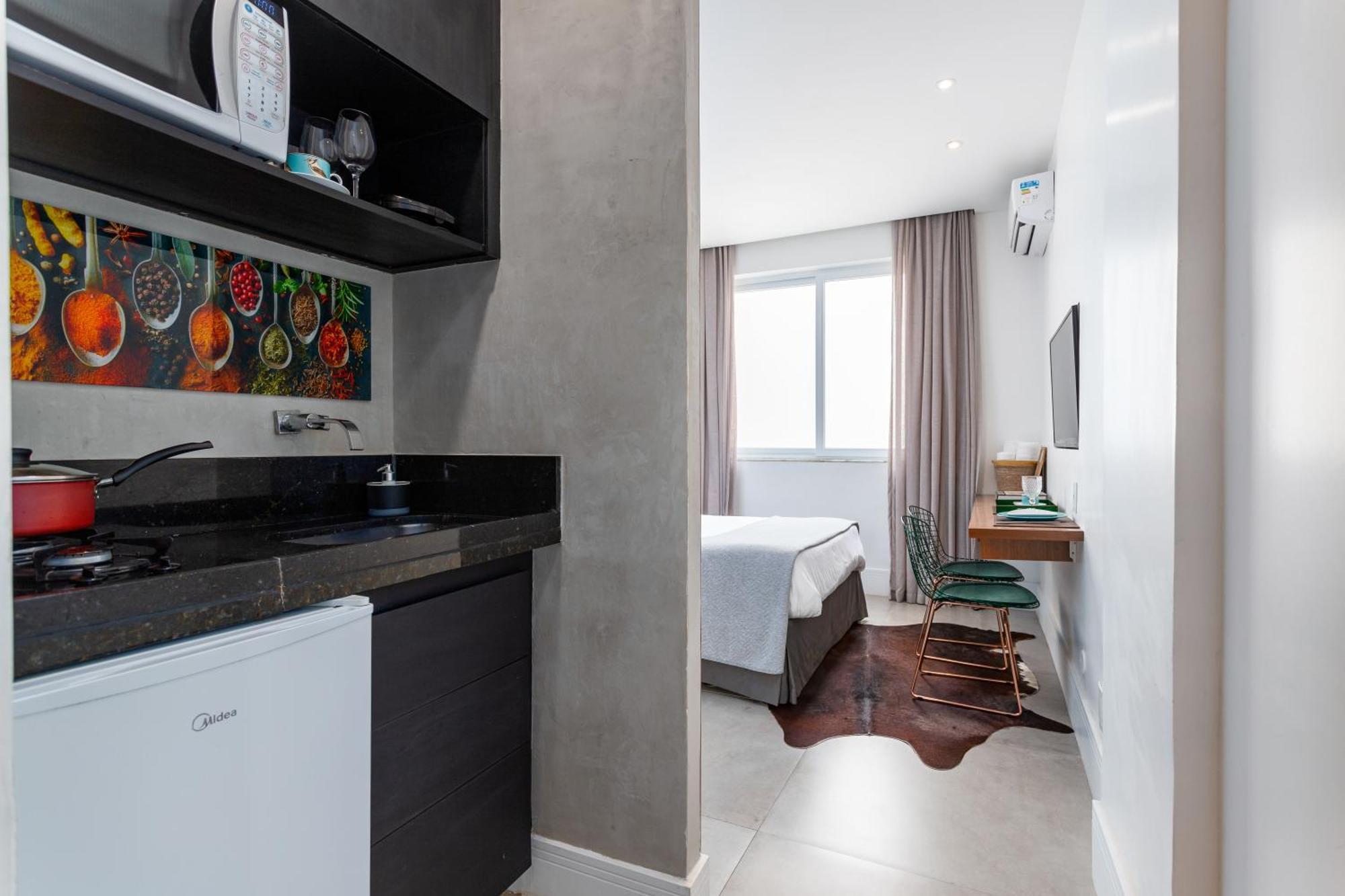 Apartment Unhotel - Modernos, Acesso A De Copacabana - Posto 6 *