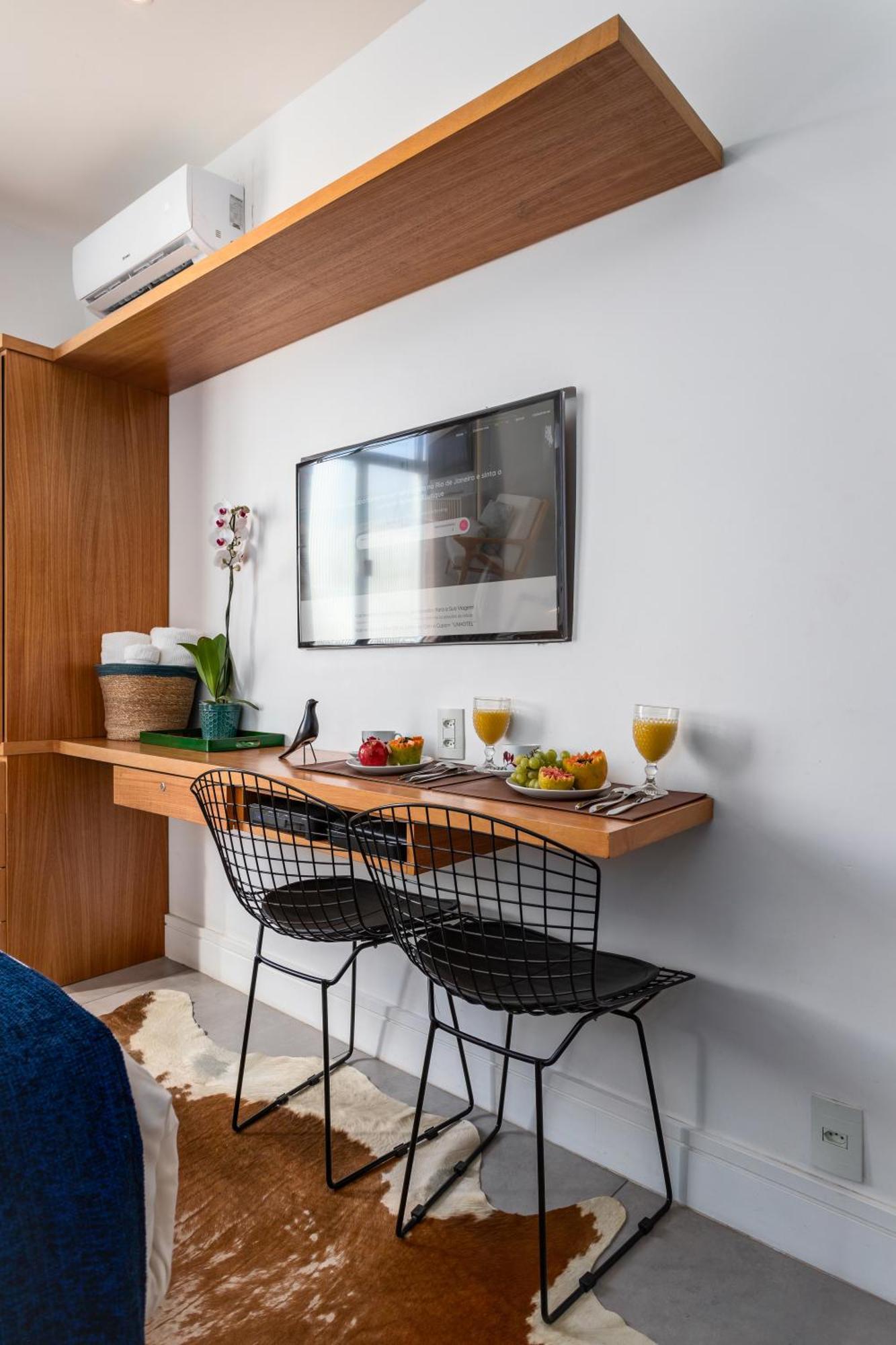 Unhotel - Modernos, Acesso A De Copacabana - Posto 6 *